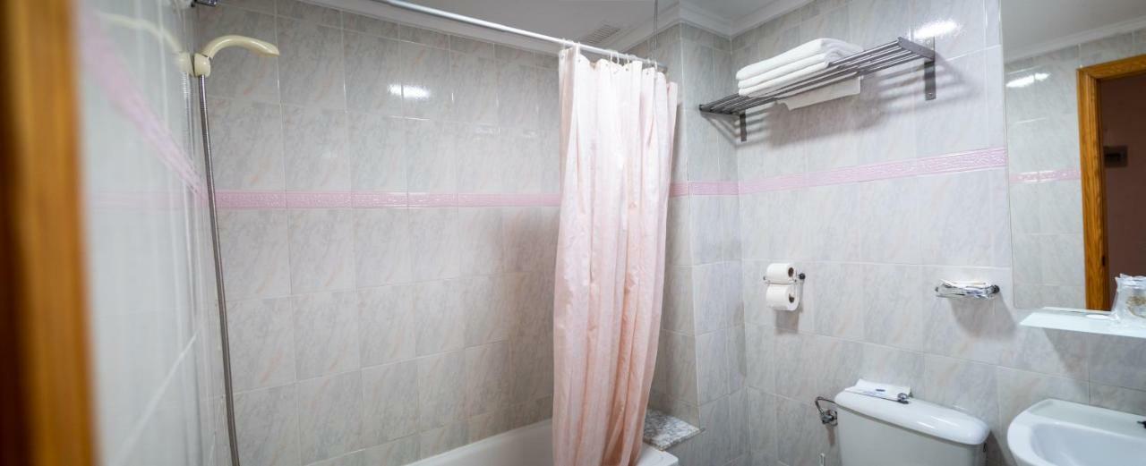 Hotel Quino 과다마르델세게라 외부 사진